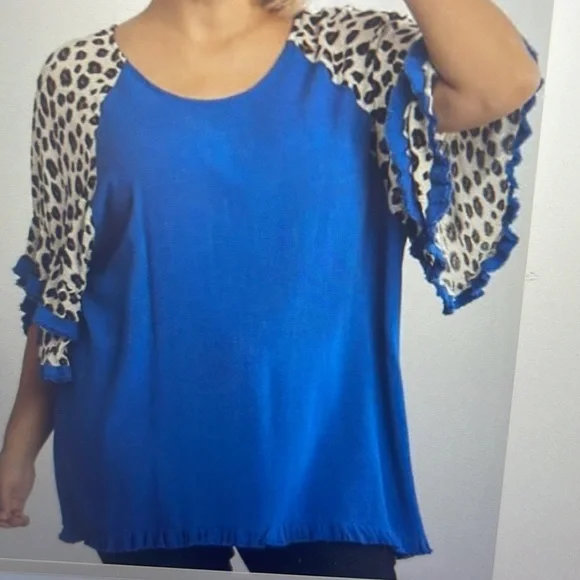 Umgee sapphire Blue Bell sleeve blouse new top tunic - Picture 2 of 3